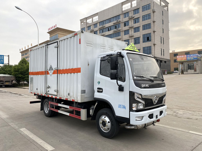 雜項(xiàng)危險(xiǎn)物品廂式運(yùn)輸車，廂式運(yùn)輸車，楚勝汽車集團(tuán)
