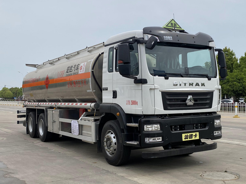 鋁合金運(yùn)油車，油罐車，楚勝汽車集團(tuán)